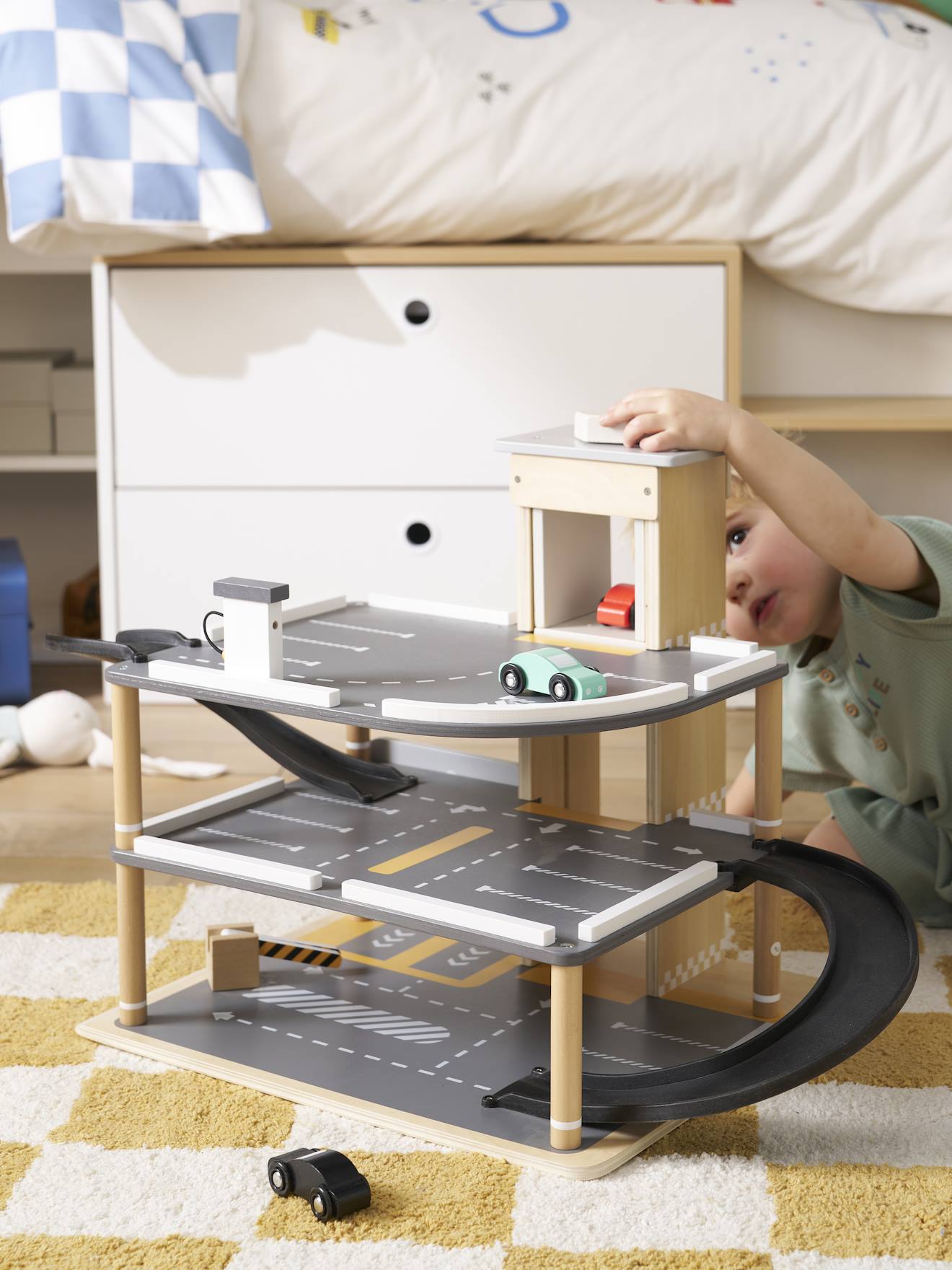 Kinder Parkhaus mit 3 Etagen aus Holz FSC®