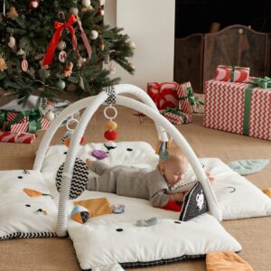 Mitwachsende Baby Activity-Decke mit Spielbögen SENSORIK-SPASS