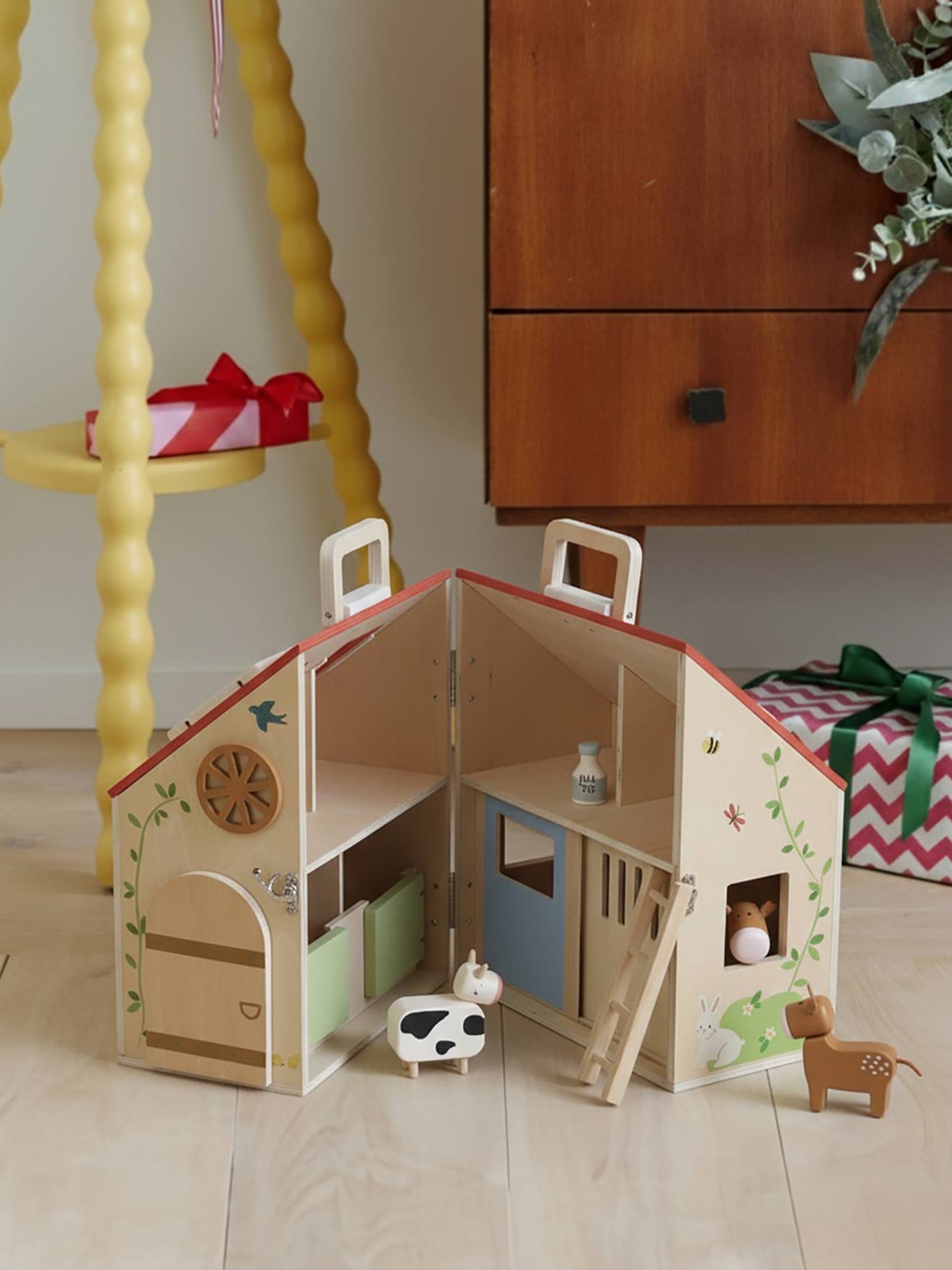 Tragbarer Bauernhof mit Zubehör aus Holz FSC® Tragbarer Bauernhof mit Zubehör aus Holz FSC®