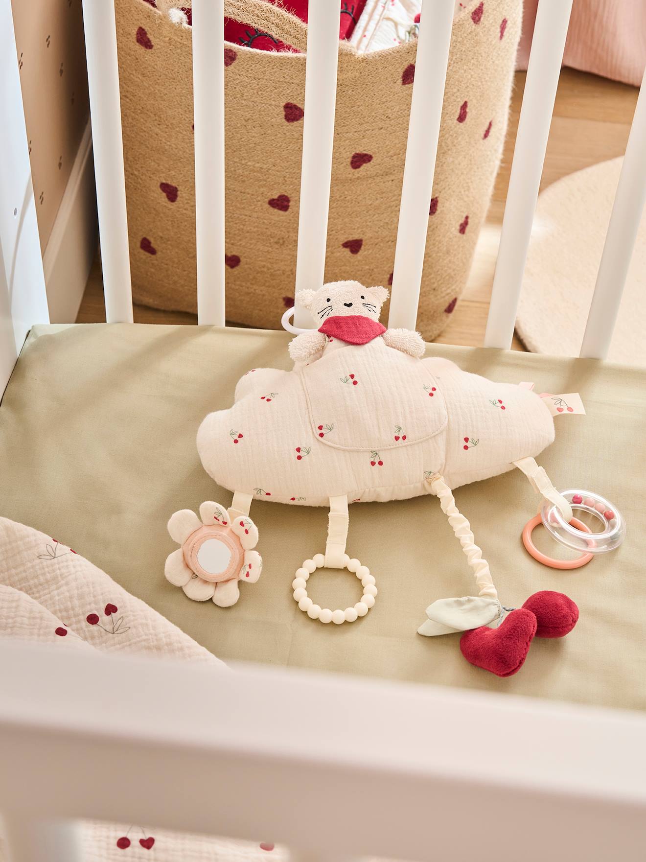 Baby Hänge-Spieluhr CHERRY