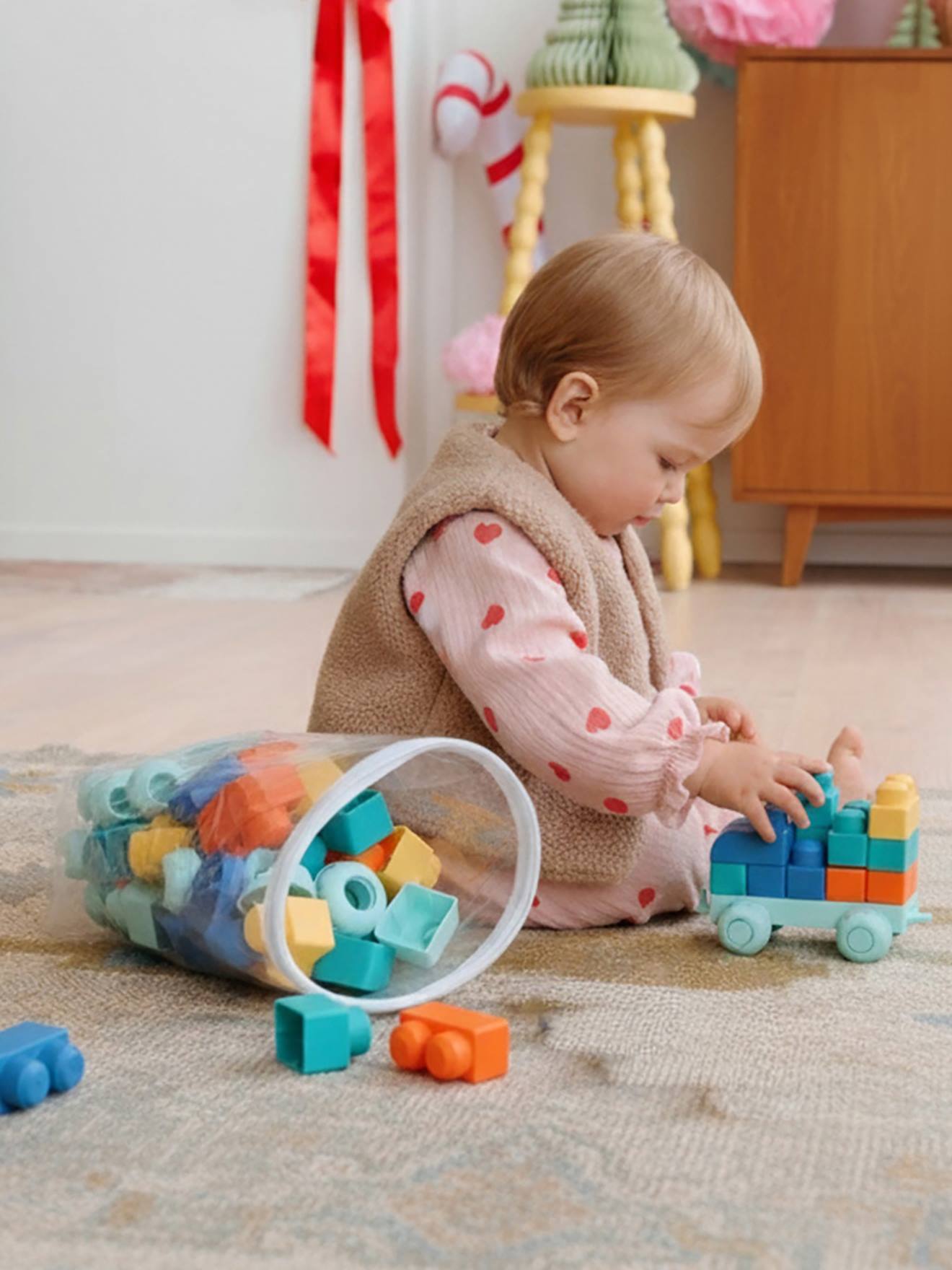 Set aus 100 bunten Kunststoff-Bausteinen für Babys