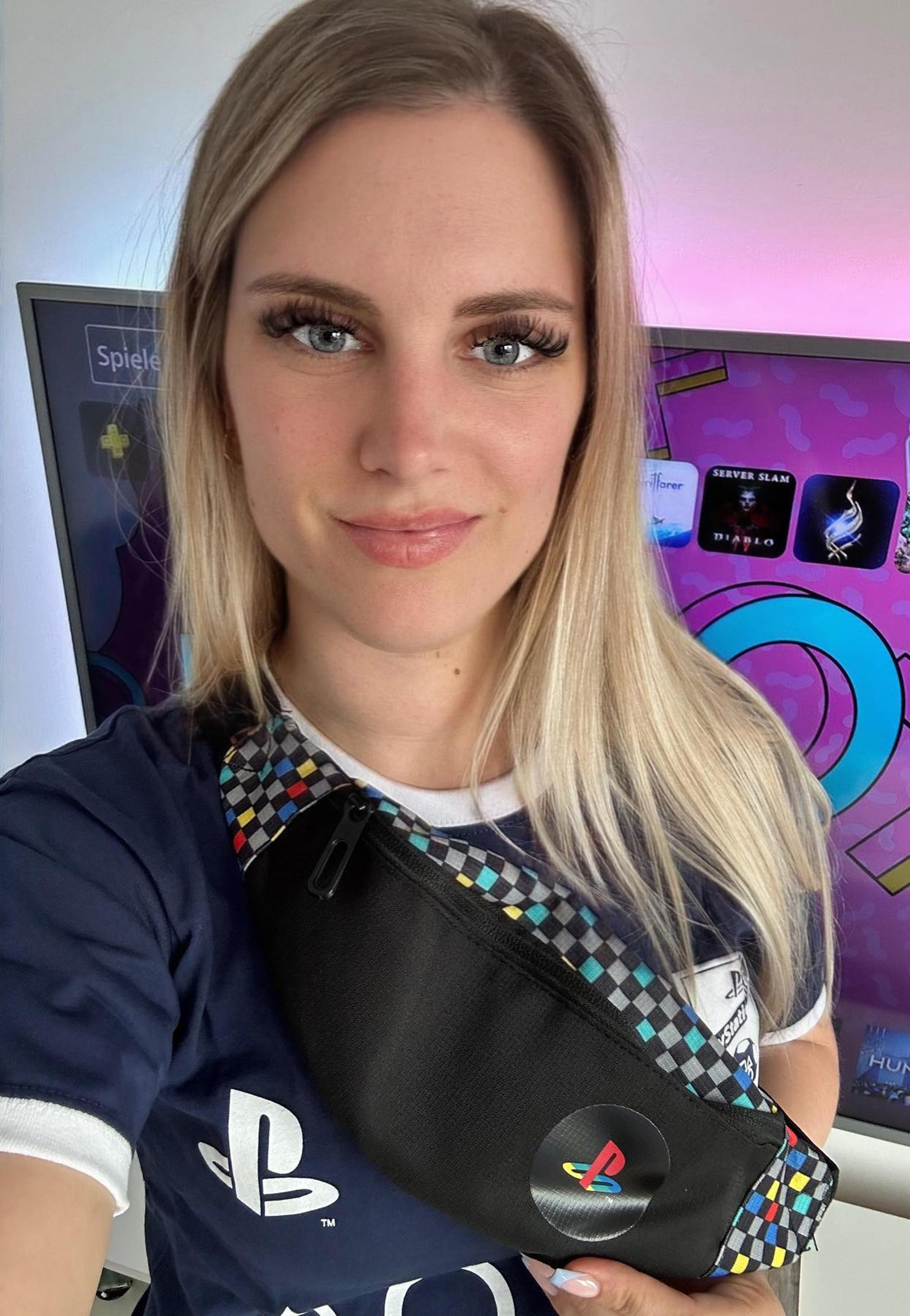 Playstation – Retro AOP – Gürteltasche – Schwarz – Onesize – 100% Polyester Playstation - Retro AOP - Gürteltasche - Schwarz - Onesize - 100% Polyester