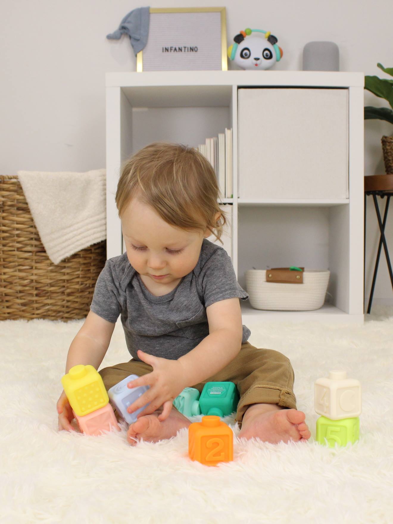 8er-Set weiche Baby Stapelwürfel INFANTINO